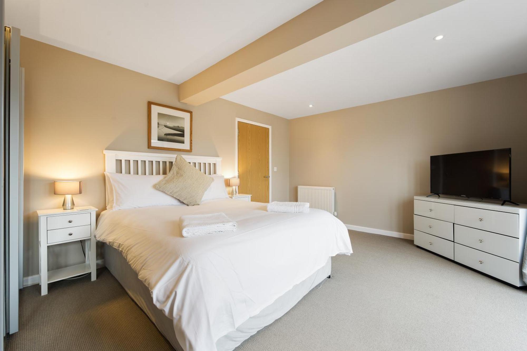 Westcliff Penthouse With Sea Views And Balcony Apartman Bournemouth Kültér fotó