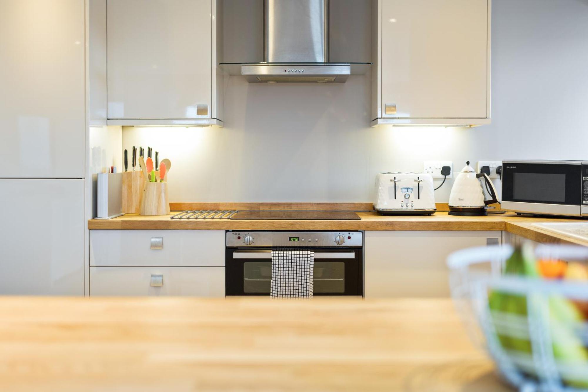 Westcliff Penthouse With Sea Views And Balcony Apartman Bournemouth Kültér fotó