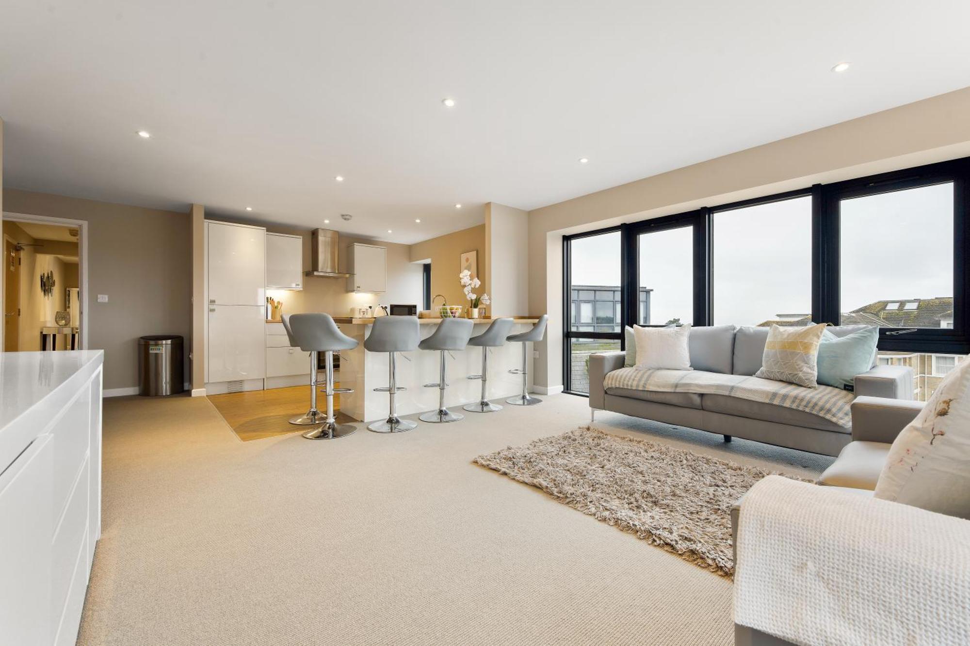Westcliff Penthouse With Sea Views And Balcony Apartman Bournemouth Kültér fotó