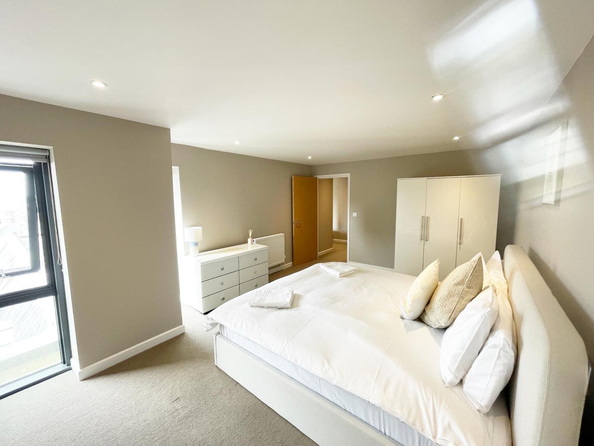Westcliff Penthouse With Sea Views And Balcony Apartman Bournemouth Kültér fotó